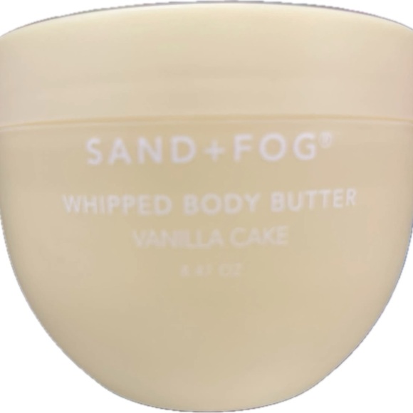 Sand + Fog Vanilla Cake Whipped Body Butter - Cream - Picture 2 of 5